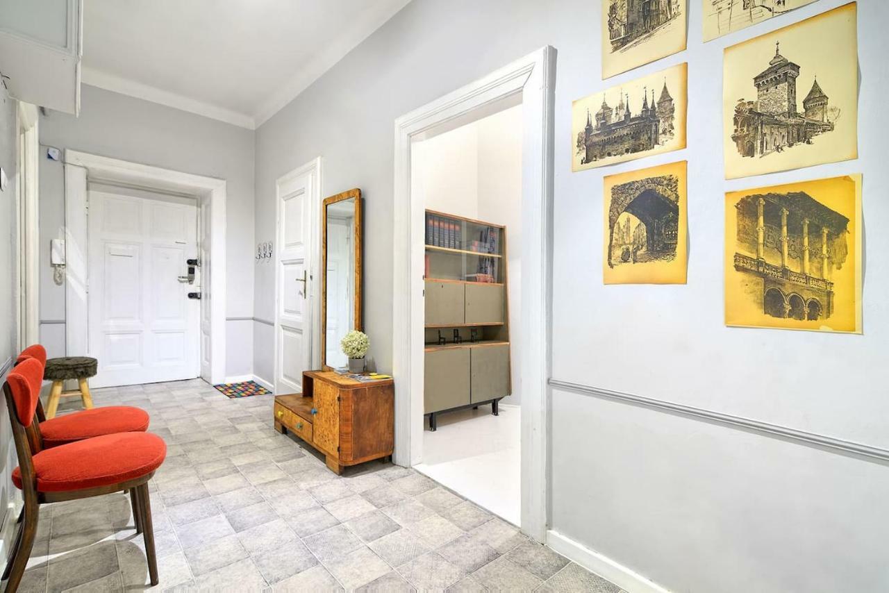 Luxury Retro Apartment, City Center, Wifi Cracovia Esterno foto
