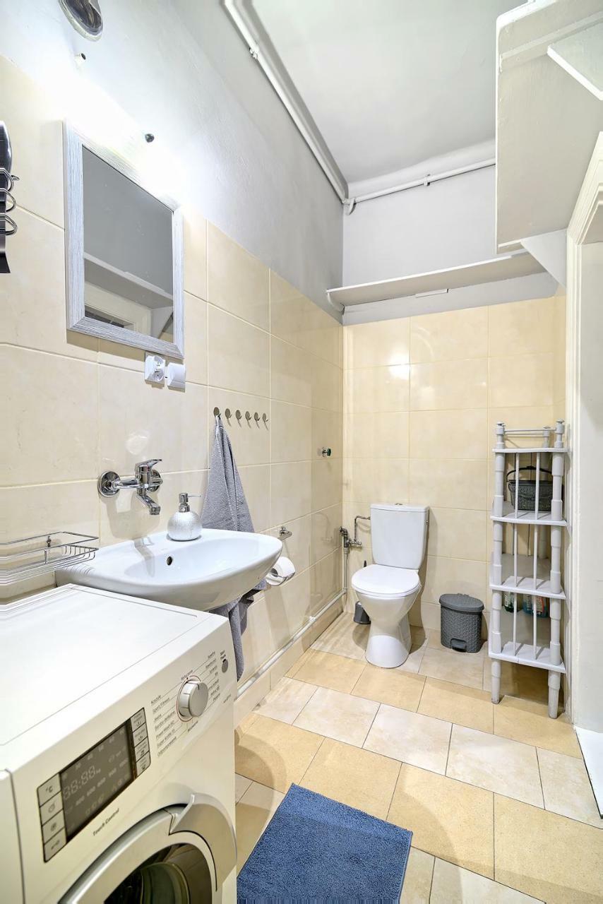 Luxury Retro Apartment, City Center, Wifi Cracovia Esterno foto