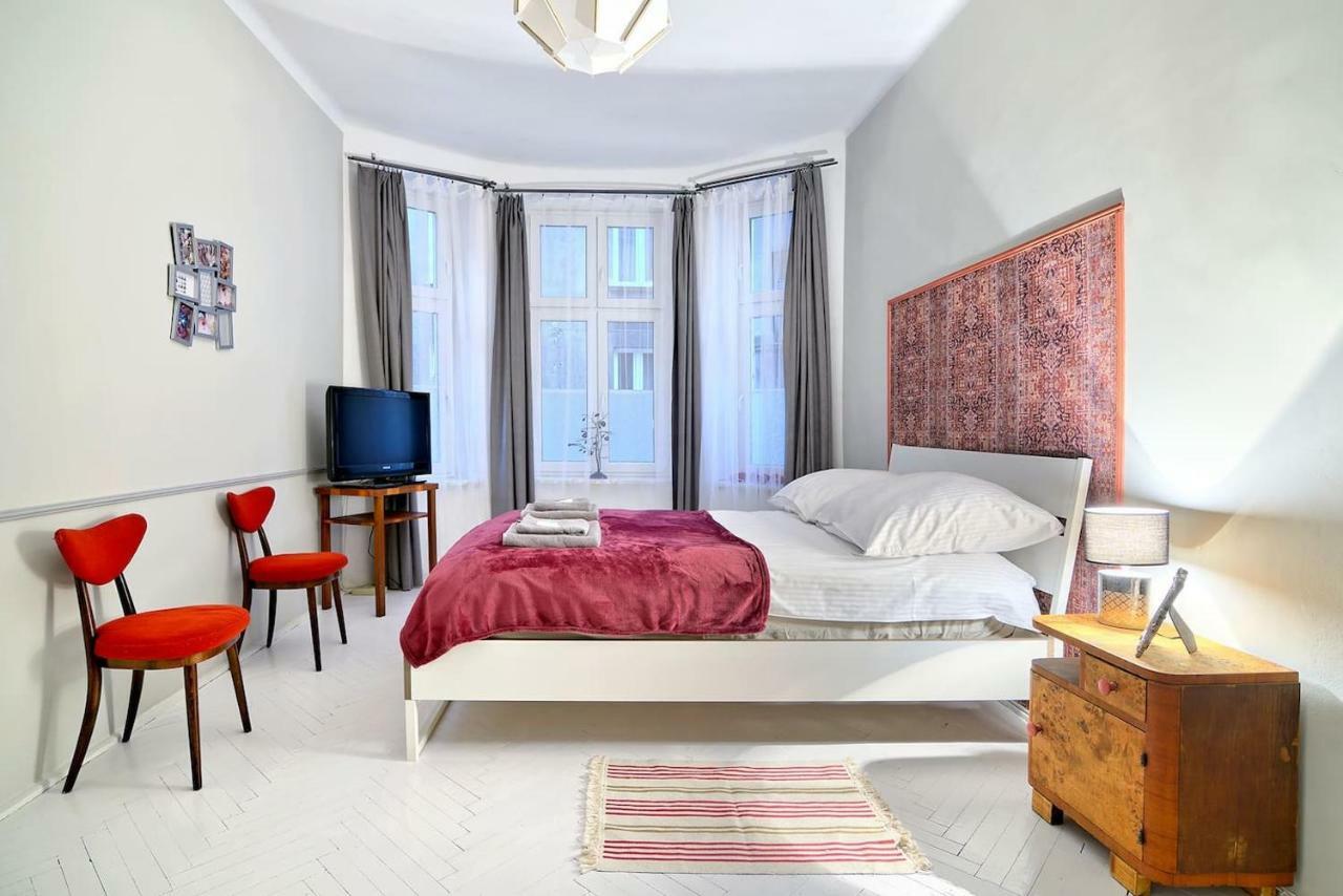 Luxury Retro Apartment, City Center, Wifi Cracovia Esterno foto