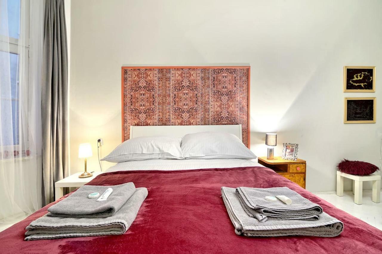 Luxury Retro Apartment, City Center, Wifi Cracovia Esterno foto